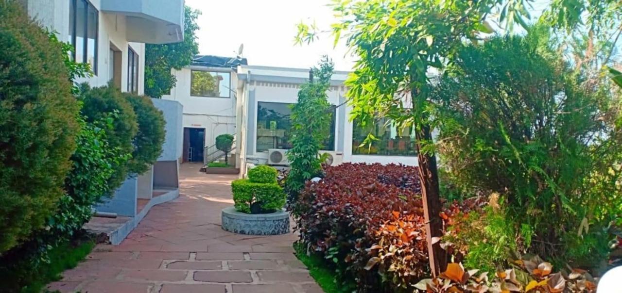 Hotel Complimentary Water Park Igatpuri Extérieur photo